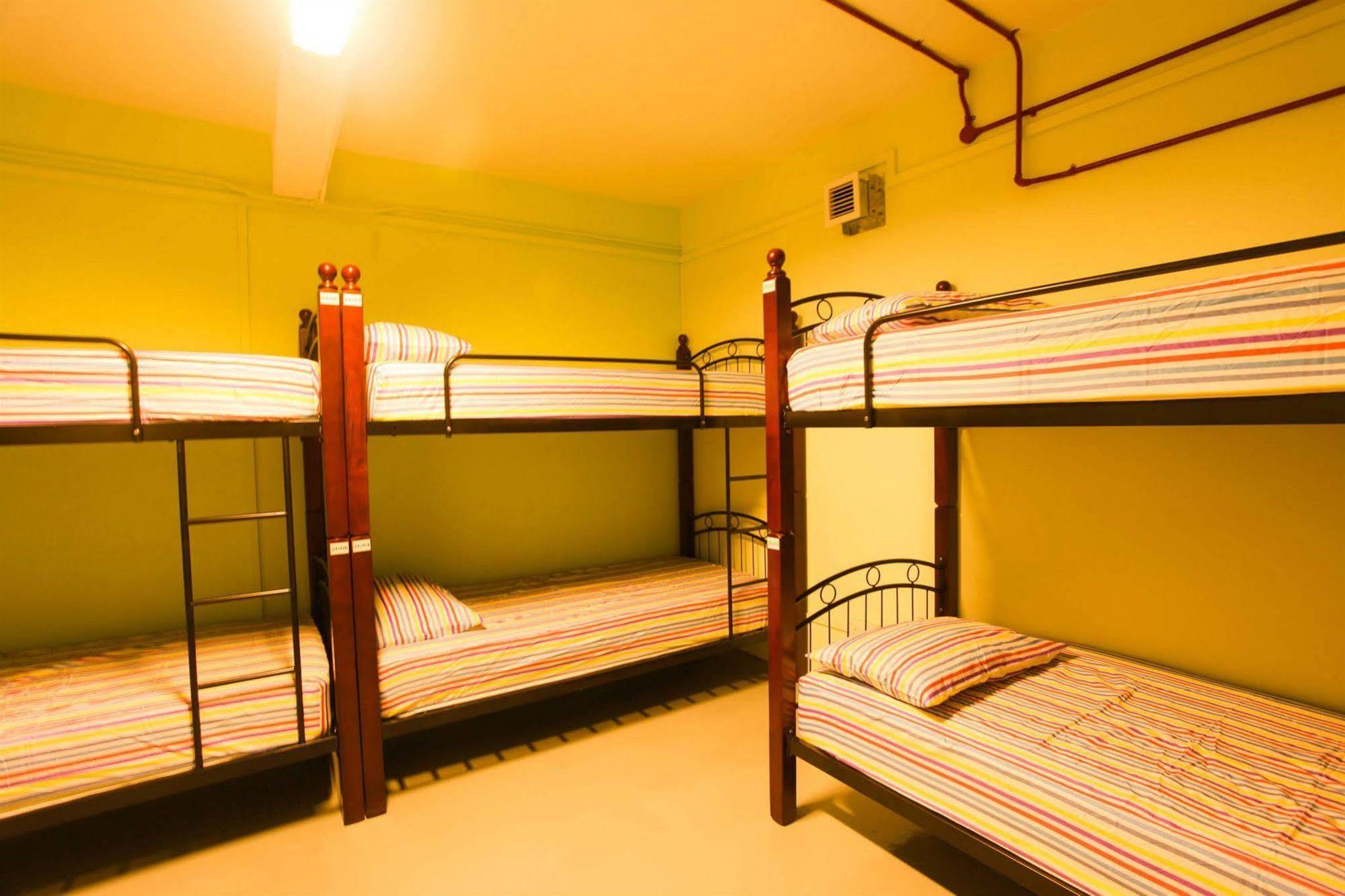 Joyfor Backpackers' Hostel Сингапур Екстериор снимка