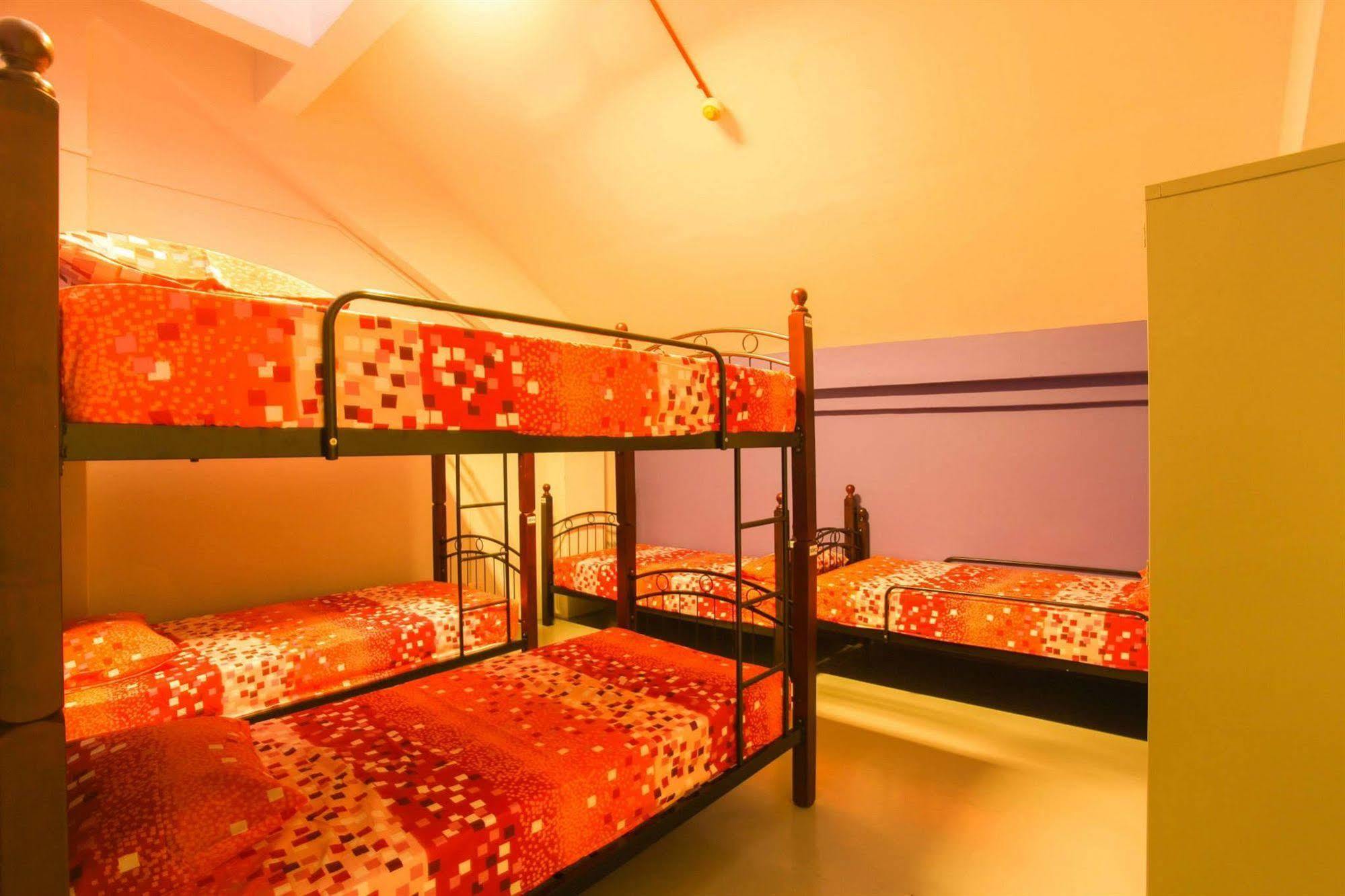 Joyfor Backpackers' Hostel Сингапур Екстериор снимка