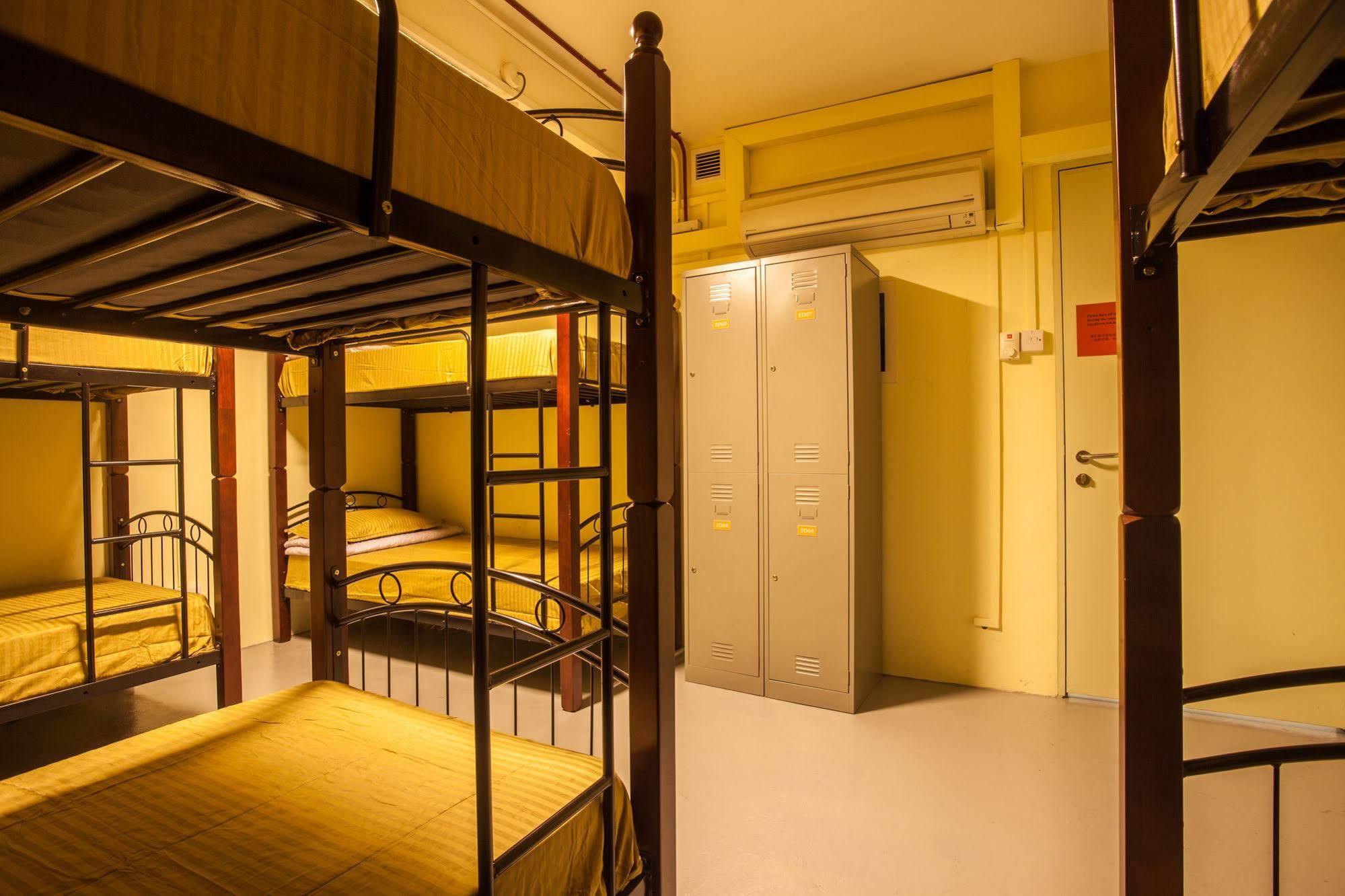 Joyfor Backpackers' Hostel Сингапур Екстериор снимка